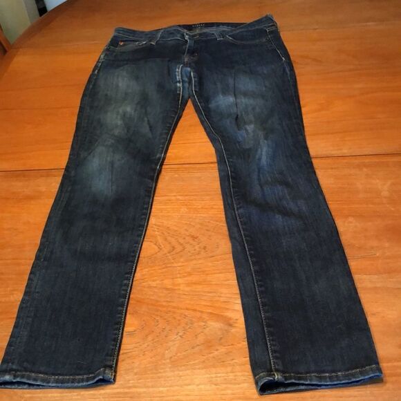 Hudson Jeans Size 27 dark denim with fading and whiskering soft stretchy cute! - Picture 1 of 13